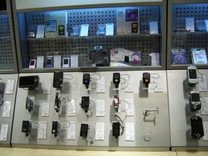 meble do sklepów z elektroniką Vonart